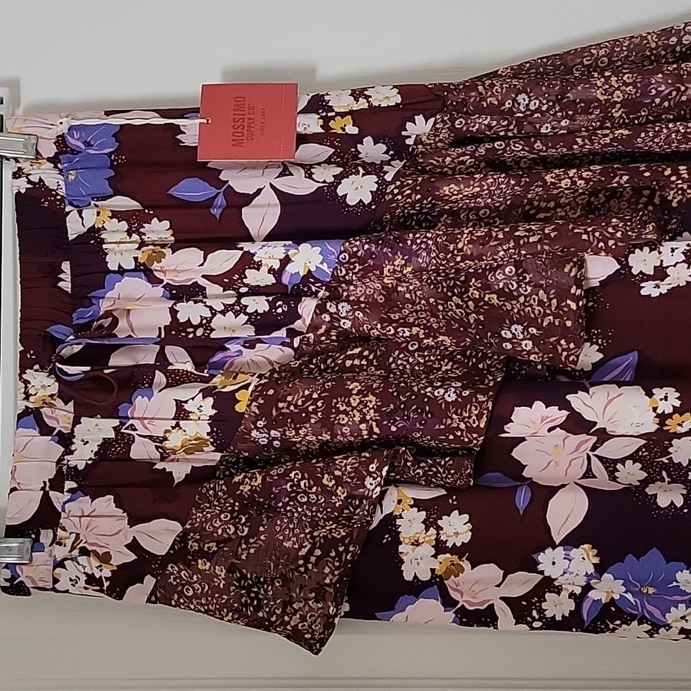 Mossimo Size XS Burgundy Floral Ruffle Midi Skirt Asymmetrical Hem, NEW with Tag - Picture 2 of 13